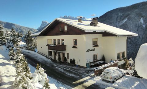 Winterbild Apartments Edelweiss nahe am Skigebiet Plose
